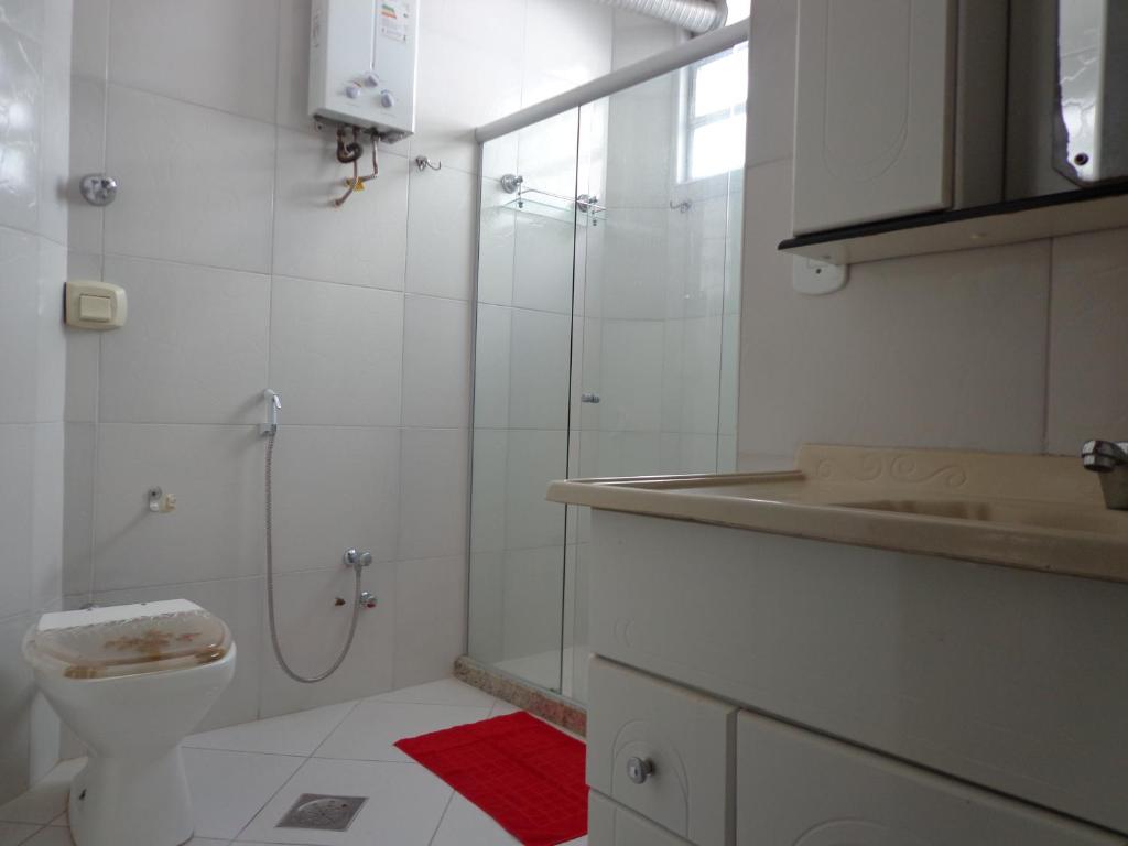  Duvivier Apartment