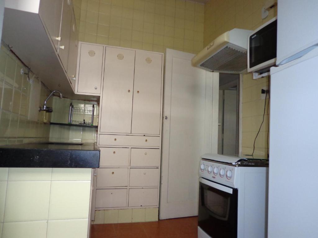  Duvivier Apartment