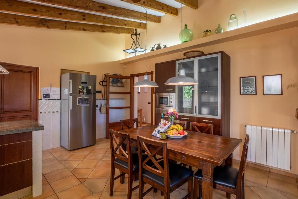 A kitchen or kitchenette at Selva - 38903 Mallorca