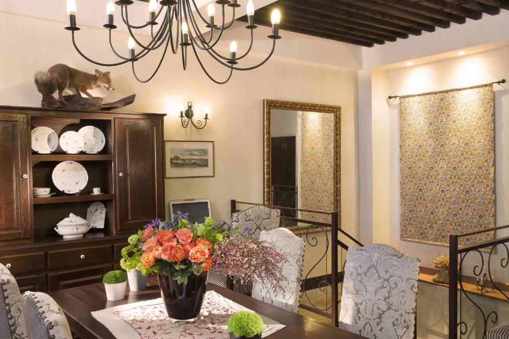 Castex Hotel - Resim 8