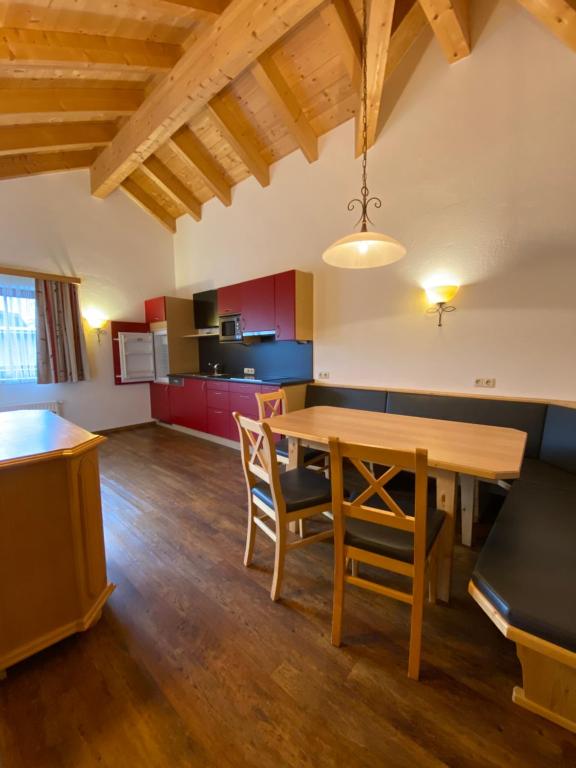 Kuchyňa alebo kuchynka v ubytovaní Haus Pregenzer