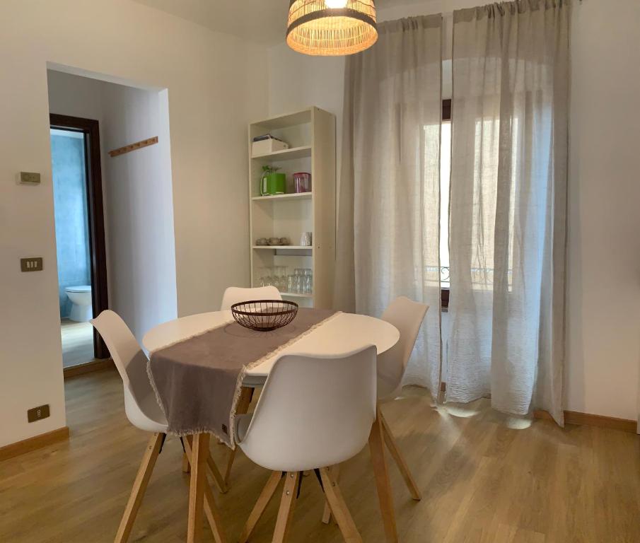 Kuchnia lub aneks kuchenny w obiekcie CLO APARTMENT
