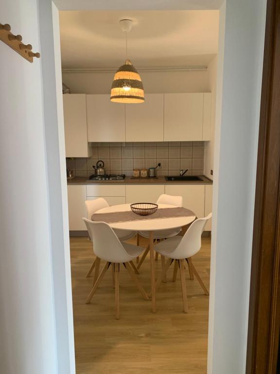 Kuchnia lub aneks kuchenny w obiekcie CLO APARTMENT