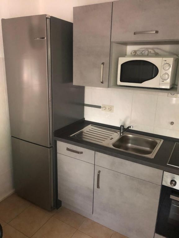 Kuchyň nebo kuchyňský kout v ubytování Ferienwohnung Ziemons