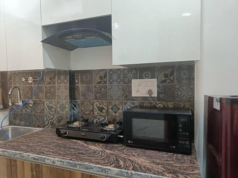 BnBBuddy Classy Studio Apt 903 in Central Delhi