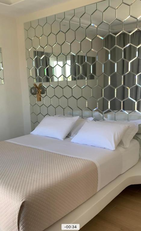 Iphimedeia Luxury Hotel & Suites - Junior Suite Sea View
