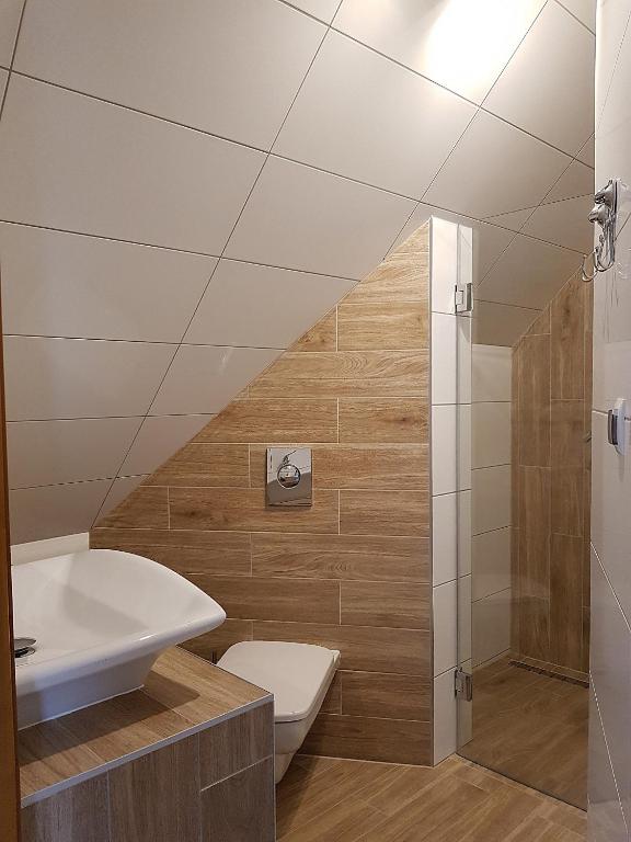 Kúpeľňa v ubytovaní Domek Góralski U Hanki Domek przy Stoku