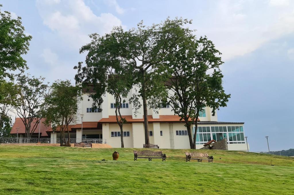Zahrada ubytování ChanNgarm Mountain View Resort จันทน์งาม เมาท์เท่นวิว รีสอร์ท