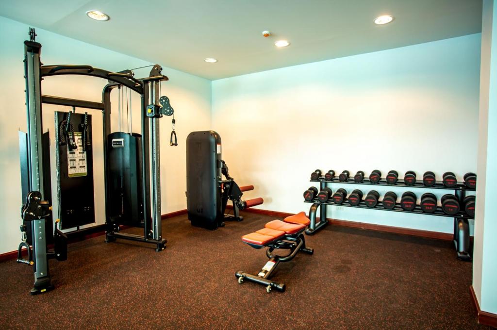 Fitness centrum a/nebo fitness zařízení v ubytování ChanNgarm Mountain View Resort จันทน์งาม เมาท์เท่นวิว รีสอร์ท