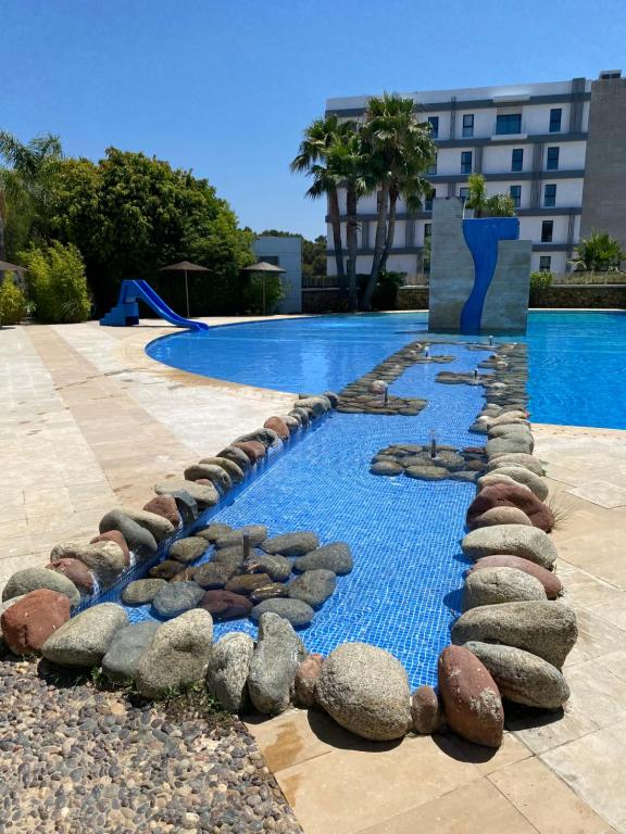 Booking.com: Appartement perle bleue avec Piscine , Tanger, Maroc .  Réservez votre hôtel dès maintenant !
