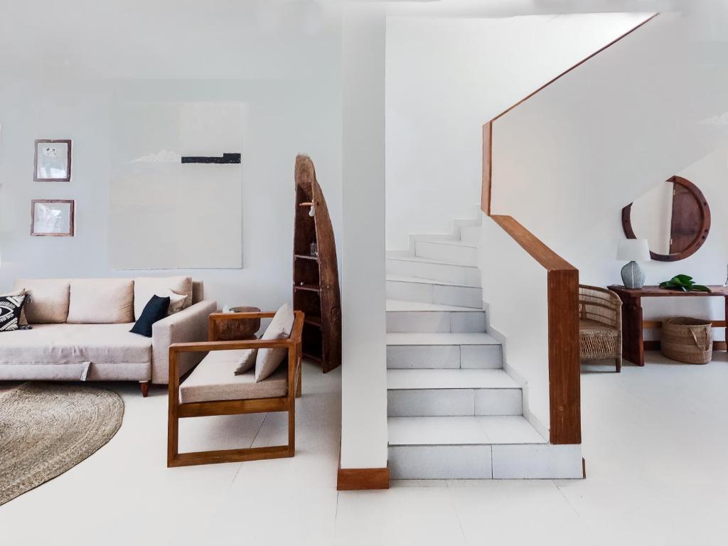 Posezení v ubytování Coco Rise Villas - by Hostly