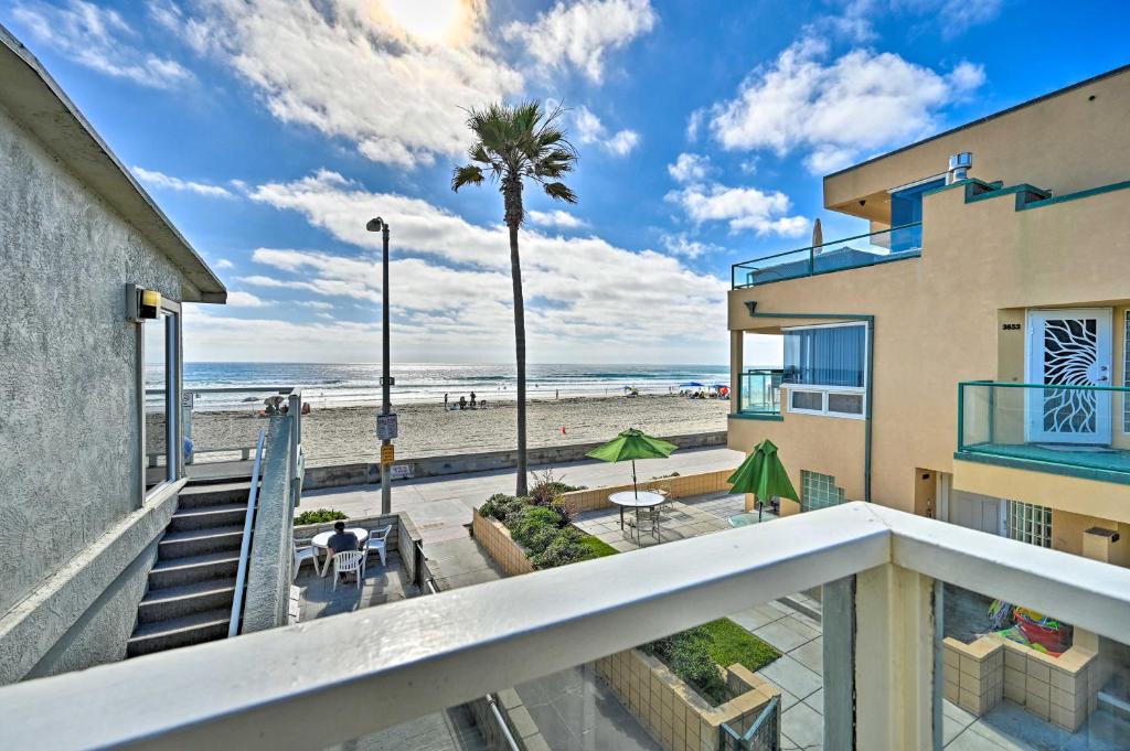 Beachfront San Diego Condo with Amazing Views!, USA