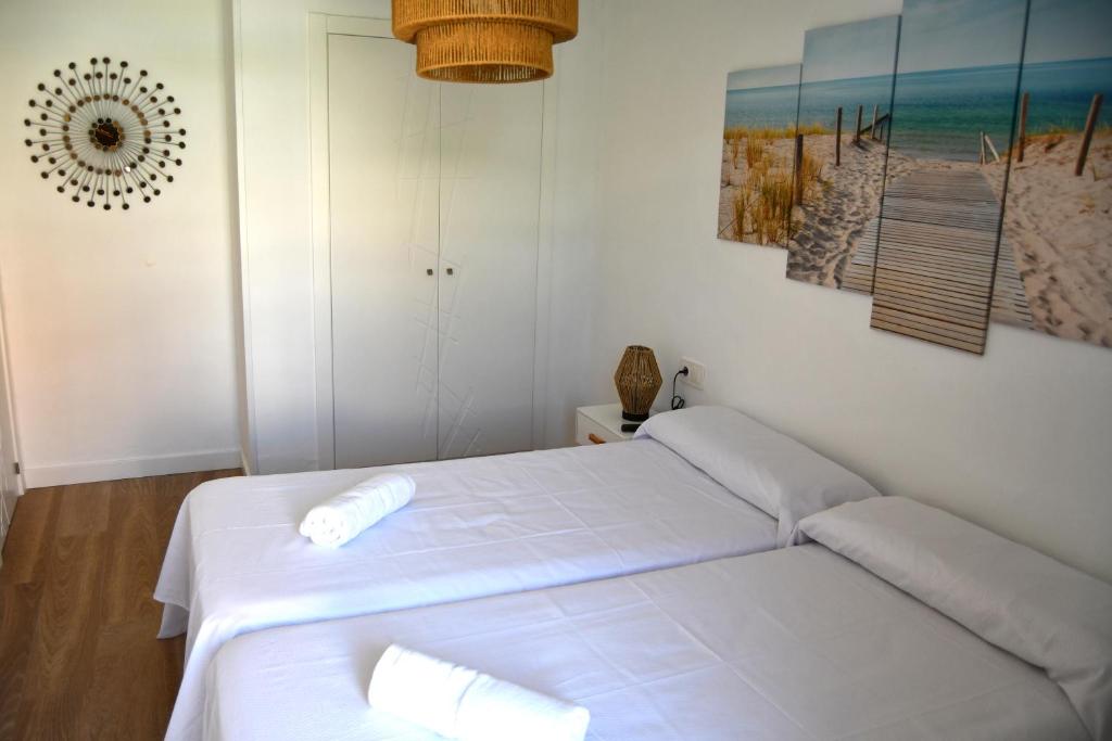 Vacation Home Casa VALOLI PLAYA MIRAMAR, Miramar, Spain ...