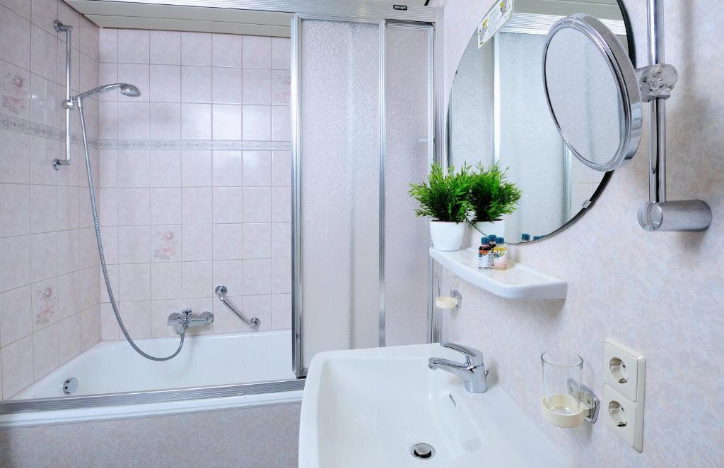 Koupelna v ubytování Hotel Pflug