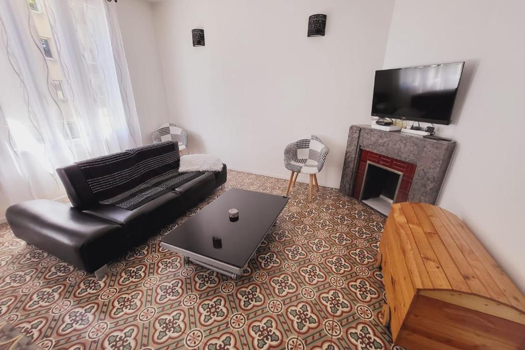 Fotografia z galérie ubytovania Cosy Apartment With Balcony In Avignon ! v Avignone