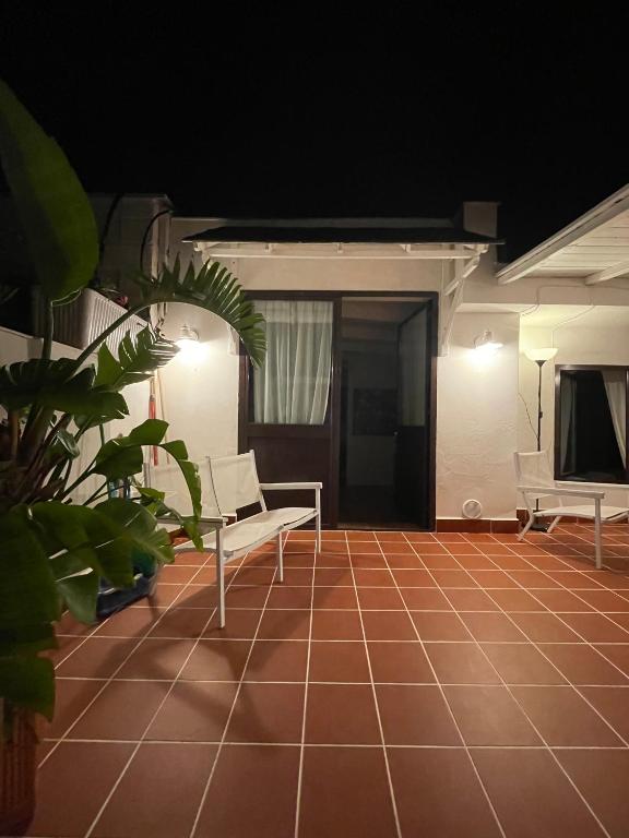 A patio or other outdoor area at Surfinia’s home