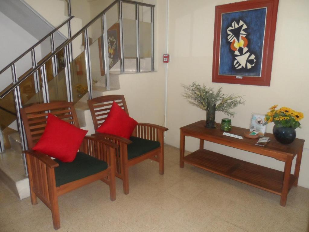 Posezení v ubytování North Star Hostal Guayaquil