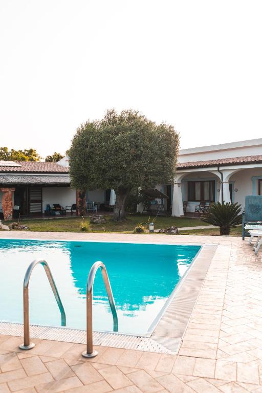 The swimming pool at or close to Agriturismo Irghitula