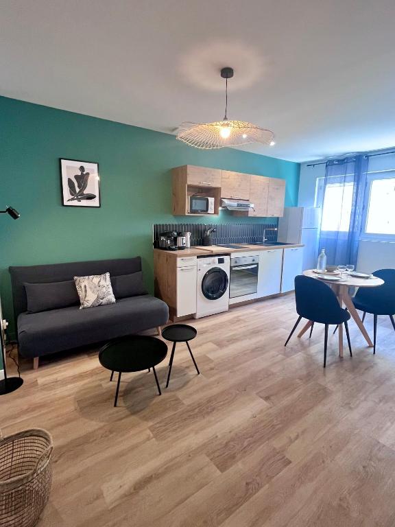 LE QUAI 1 - Spacieux Studio NEUF CALME - CLIM - WiFi - Gare à 200m - Apartamento De Una Habitación