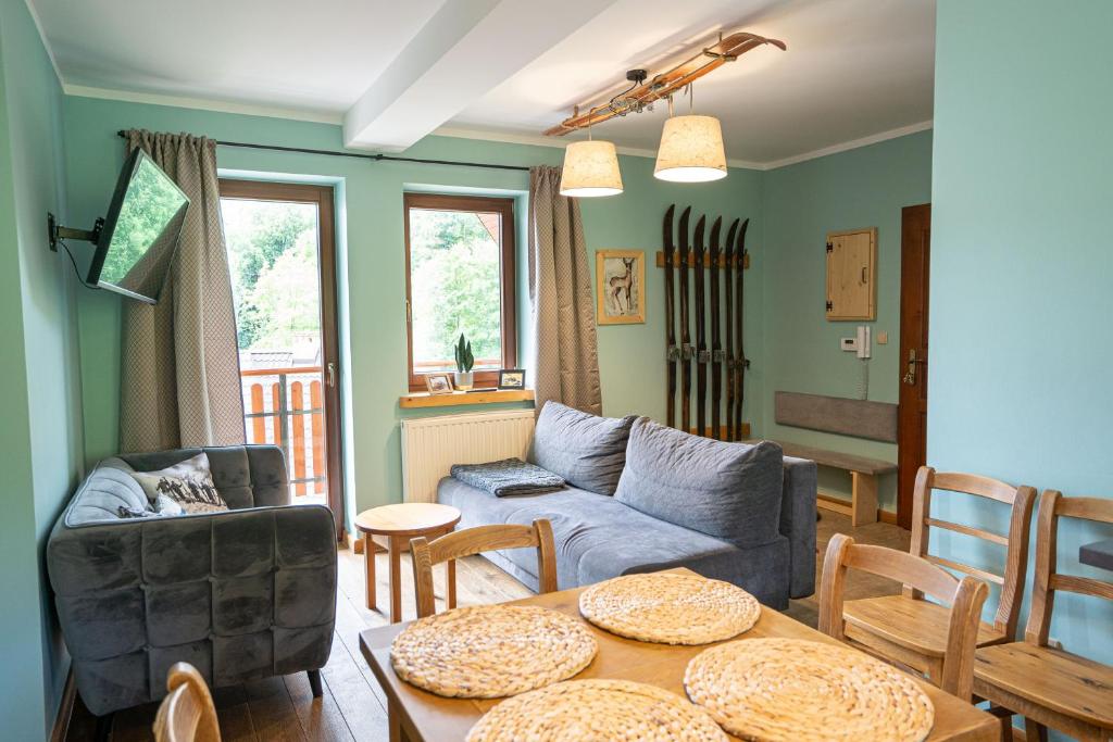 Posedenie v ubytovaní Apartamenty Góralmobile Zakopane
