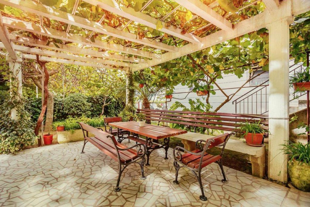 Фотография из галереи Franeta Apartments в Будве