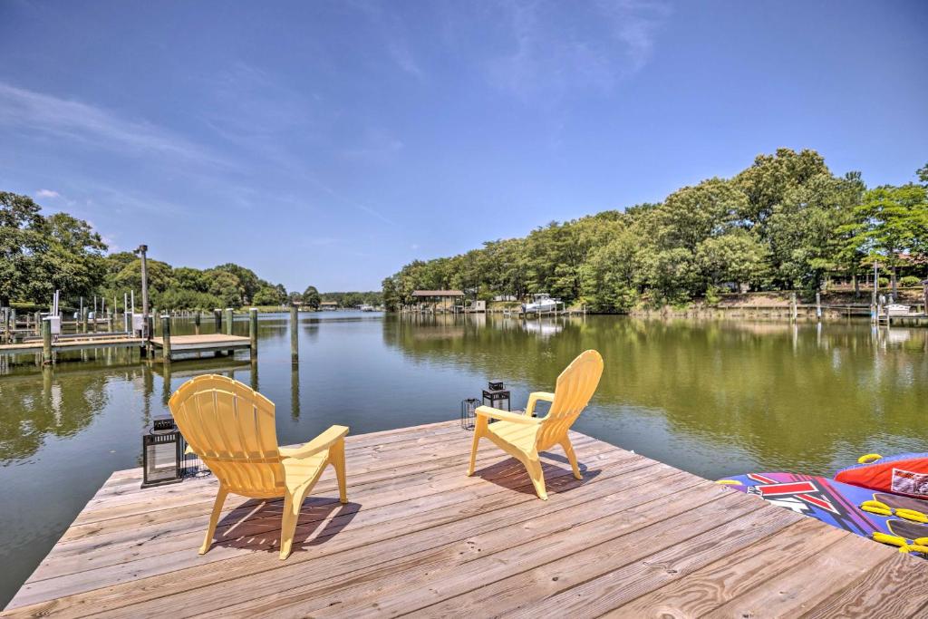 Waterfront Reedville Home with Private Dock!, Reedville (updated prices