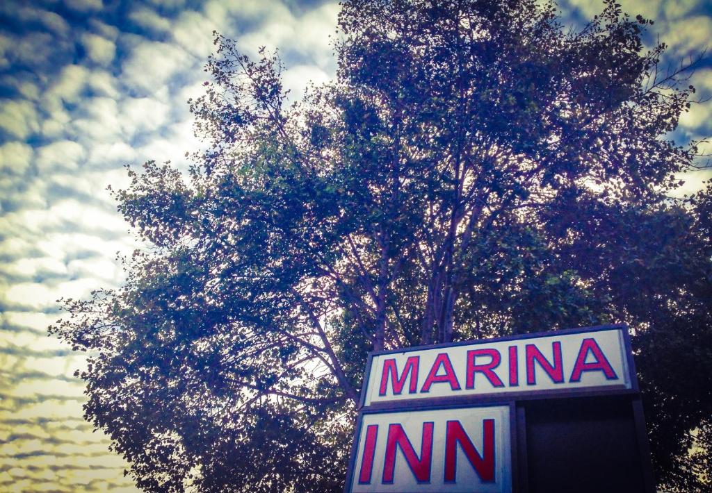 Marina Inn Berkeley photo
