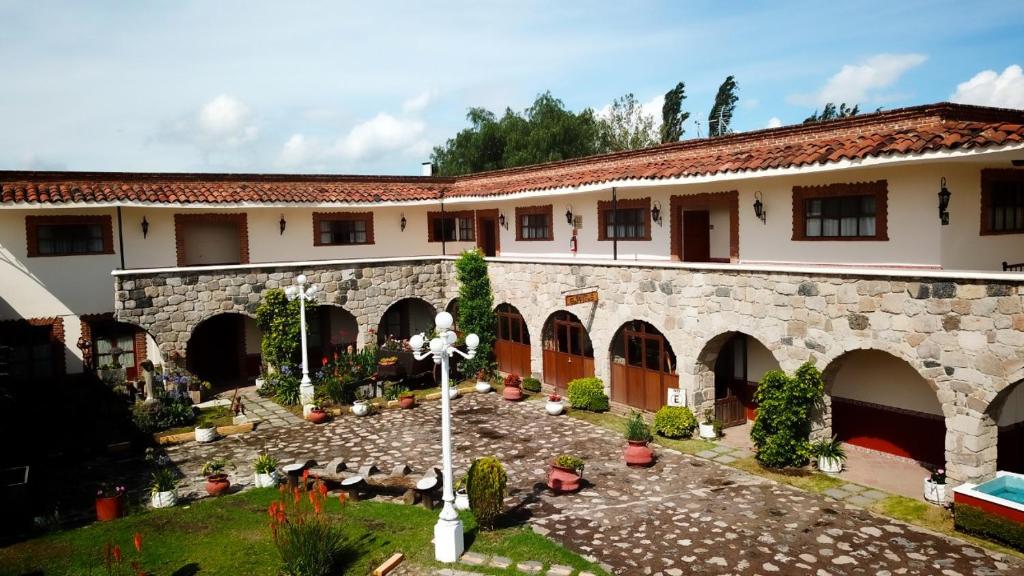 Budova, kde se hotel nachází