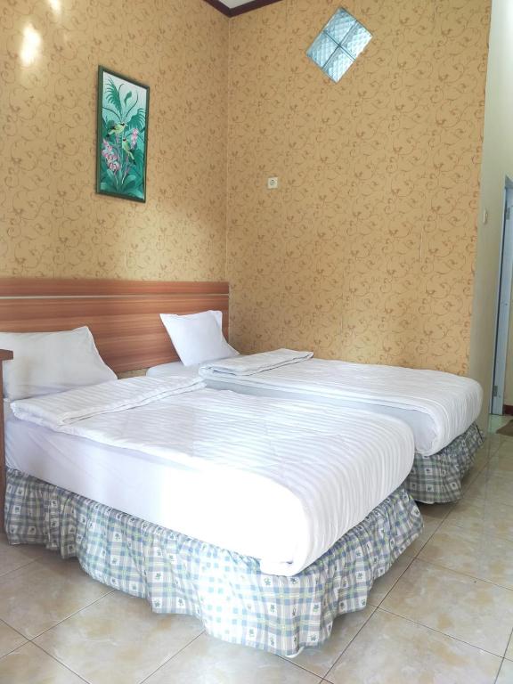 Grand Mutiara Hotel Puncak - Deluxe Twin Room