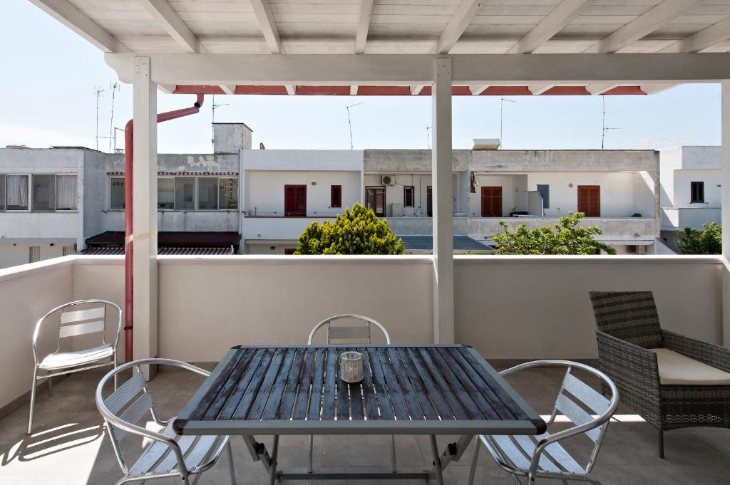 Balkón alebo terasa v ubytovaní Casa Franci Torre dell'Orso