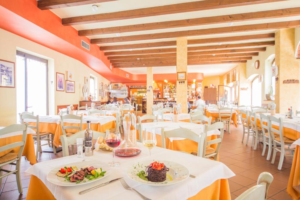 Restaurace v ubytování Hotel Antichi Cortili