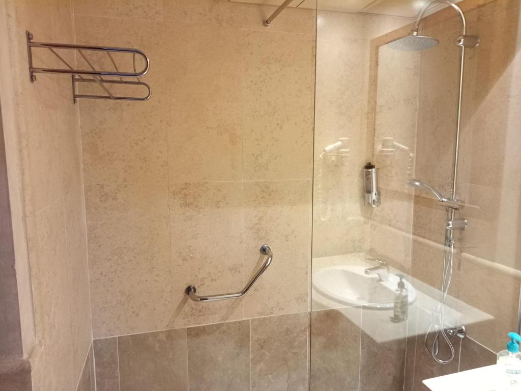 A bathroom at Jardines de isla canela (Punta del moral)