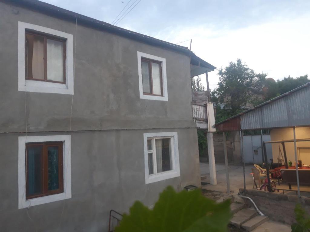 Budova, kde se ubytování v soukromí nachází