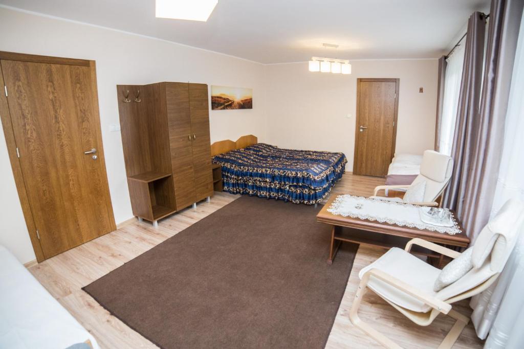 Baltic House - Quadruple Room With Bathroom