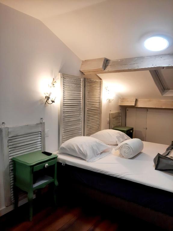 Posteľ alebo postele v izbe v ubytovaní Le Provence - station balnéaire Les Sablettes