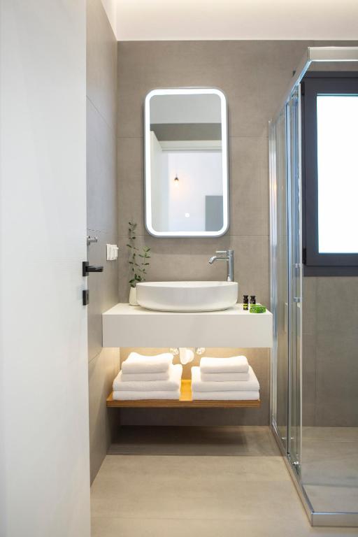 Elianthi Luxury Apartments - 5