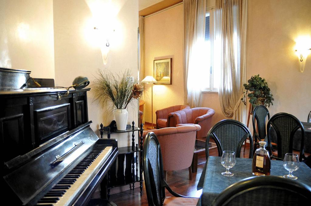 Fotografie z fotogalerie ubytování Hotel Estense v destinaci Modena