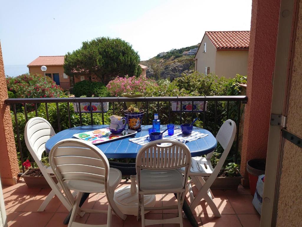 Balkón alebo terasa v ubytovaní 4RB86 Appartement type T2 cabine dans résidence bord de mer à Collioure