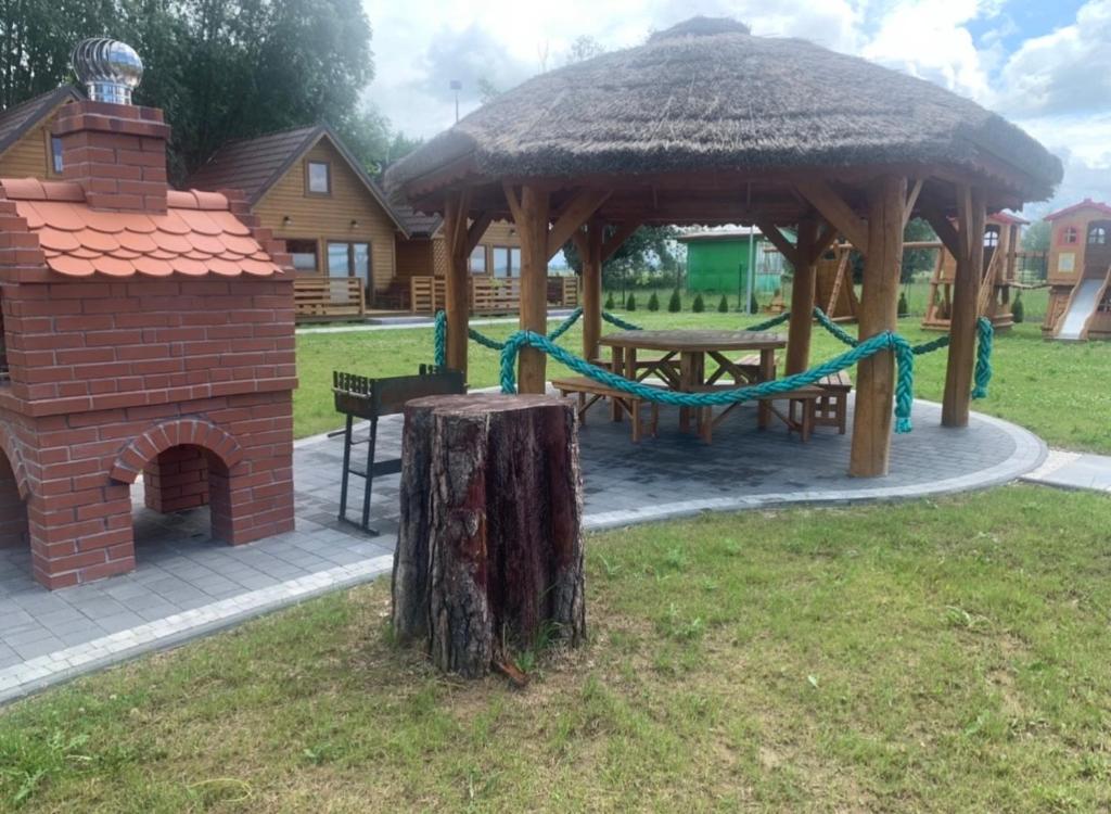 Herní místnost nebo prostor pro děti v ubytování Domki Nad Morzem Sobiescy