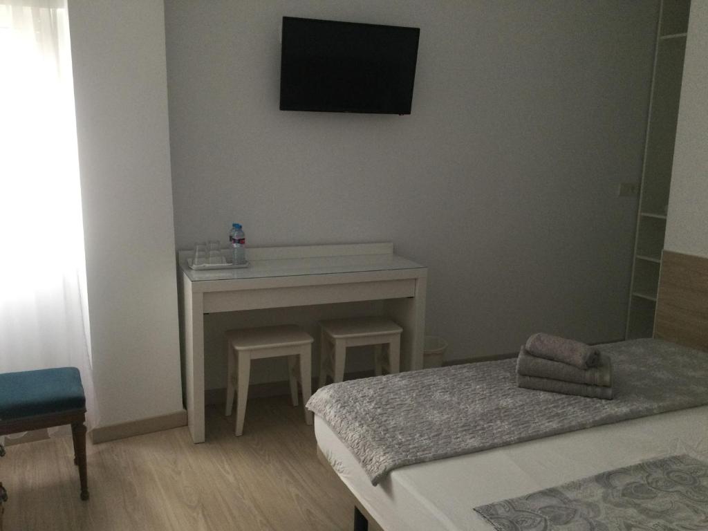 LIA Habitaciones, Alicante – Updated 2023 Prices