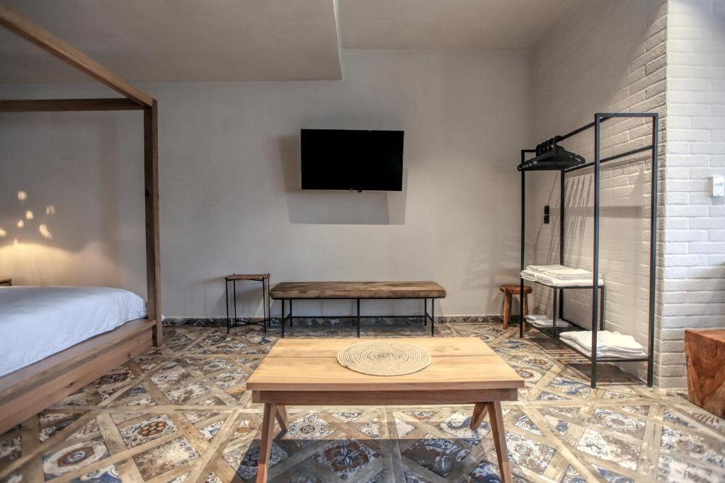 Meteora Heaven and Earth Kastraki premium suites - Adults Friendly - 10