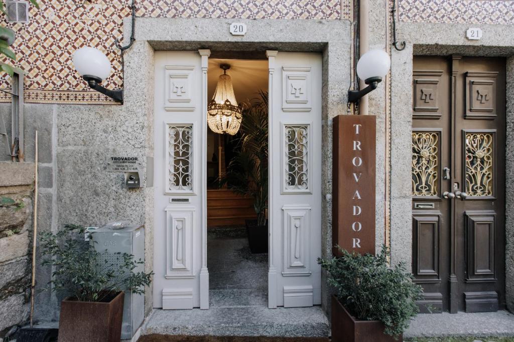 Trovador Guest House - 12