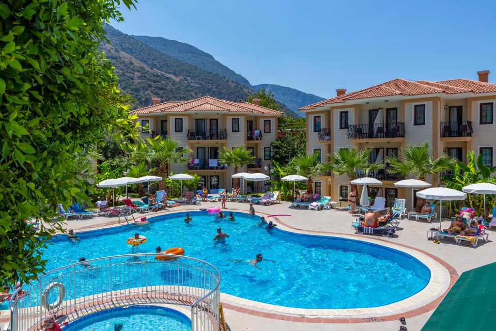 Bazén v ubytování Marcan Beach Hotel ADULT ONLY nebo v jeho okolí