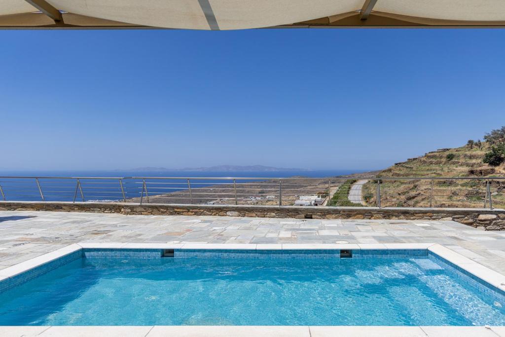 Bazén v ubytování Aegean Muses nebo v jeho okolí