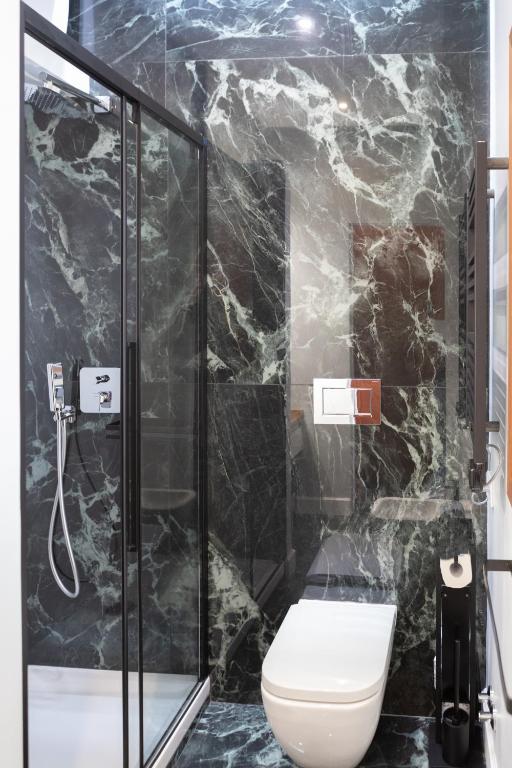 Kúpeľňa v ubytovaní Domus Prestige -Suite Repubblica- In Central Rome