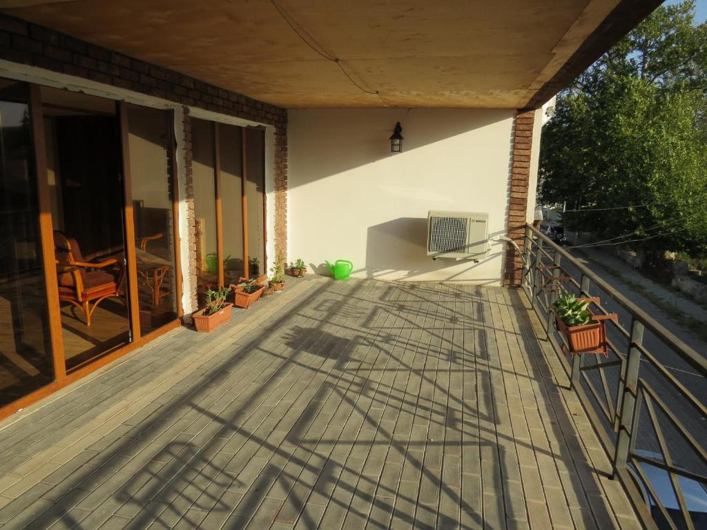 Balkón nebo terasa v ubytování Kutaisi Center Guesthouse