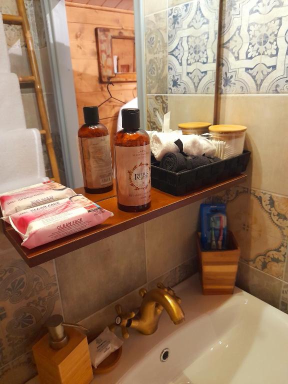 Kúpeľňa v ubytovaní CASA DI PATOURIA , stenies Andros