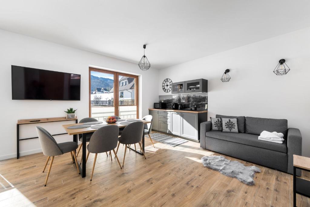 Kuchyňa alebo kuchynka v ubytovaní Apartamenty Skibowianka