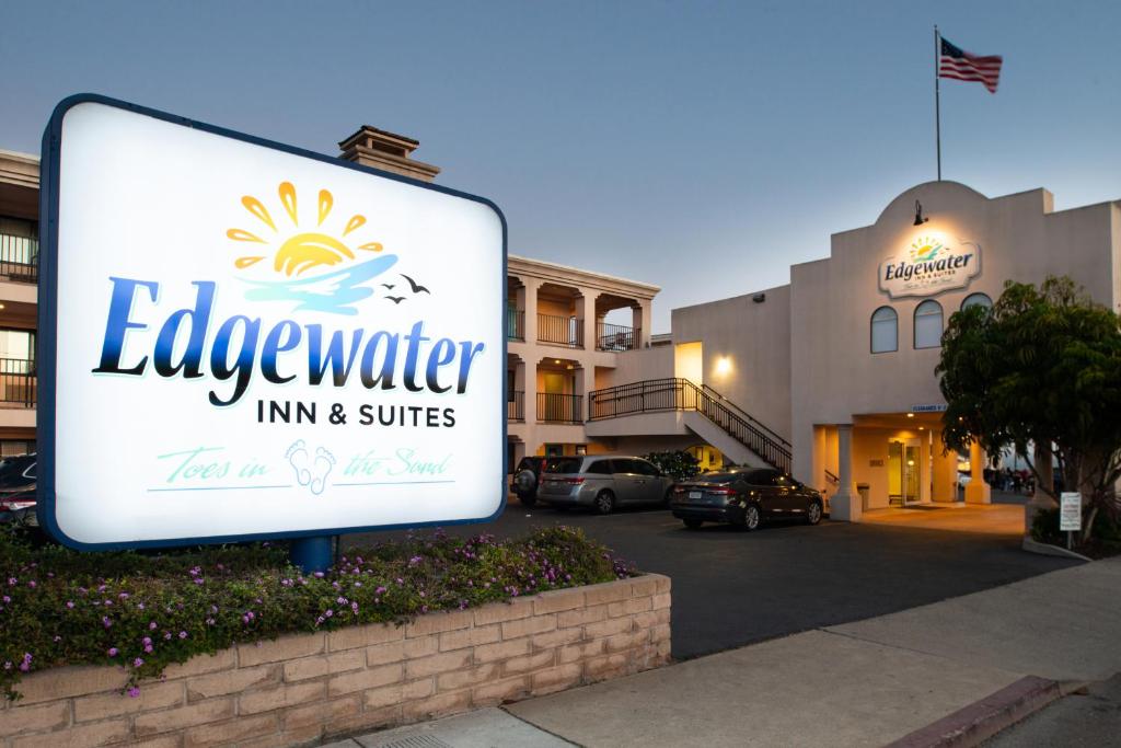 Certifikát, hodnocení, plakát nebo jiný dokument vystavený v ubytování Edgewater Inn and Suites