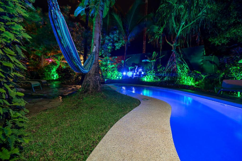Бассейн в Villas Oasis или поблизости